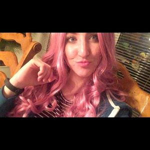 Pink wig, only worn twice